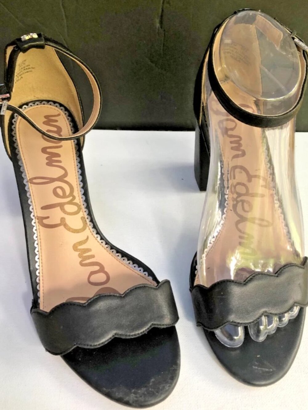 Sam Edelman Black Scalloped Ankle Strap Block Heel Sandals Women's 6.5